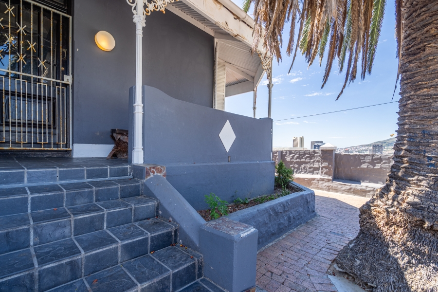 7 Bedroom Property for Sale in Bo Kaap Western Cape